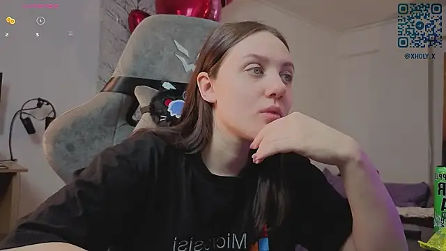 Snapshot of Holy_Kveta chatting on 02/17/26, 03:25 Holy Kveta online show from 02/17/26, 03:25