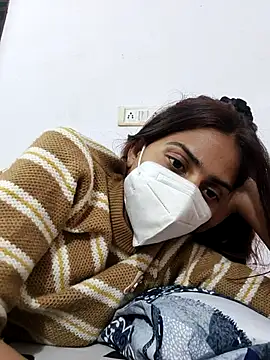 Snapshot of devika_09 chatting on 02/22/26, 05:00 devika 09 online show from 02/22/26, 05:00