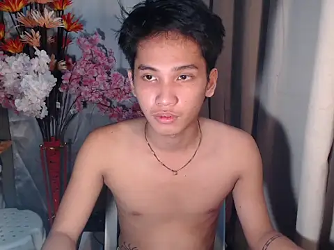 Snapshot of Baby_Aries69 chatting on 03/13/26, 01:40 Baby Aries69 online show from 03/13/26, 01:40