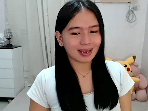 Snapshot of lovely_Janeee chatting on 06/27/26, 10:37 lovely Janeee online show from 06/27/26, 10:37