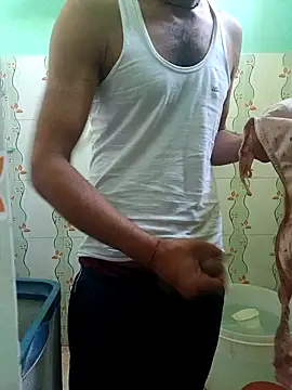 Snapshot of Sharmasamba chatting on 03/09/26, 03:43 Sharmasamba online show from 03/09/26, 03:43