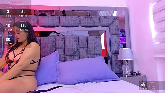 Samantha Mont online show from 02/16/26, 04:58