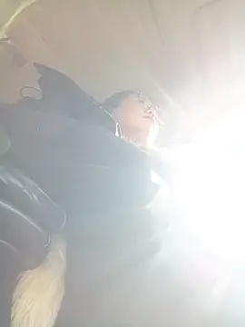 Youyou 12 online show from 02/13/26, 04:41