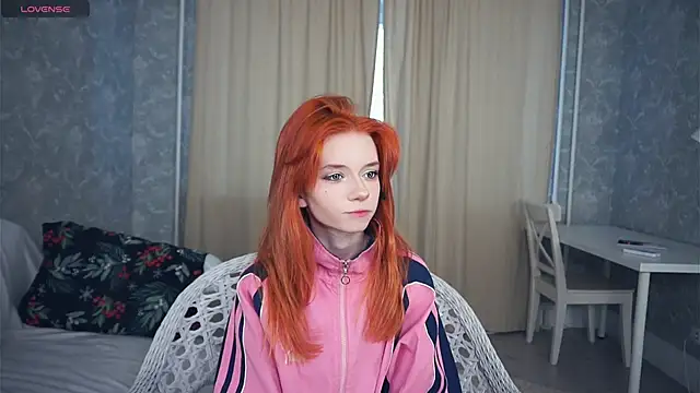 TarynPalek online show from 02/03/26, 07:13