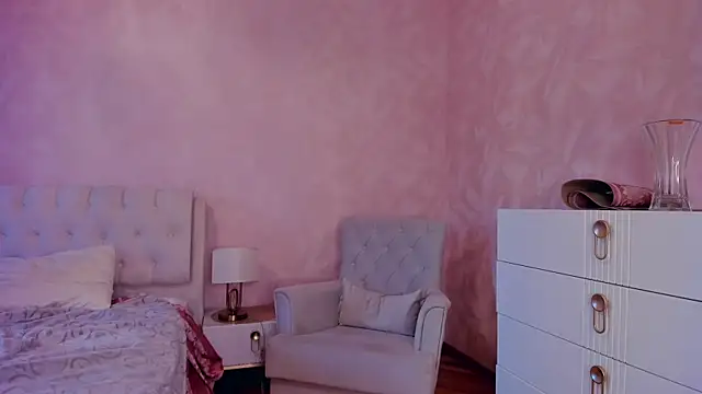 TarynPalek online show from 03/27/26, 07:47