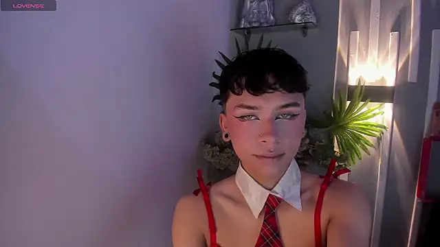 Snapshot of Camilo_X_x chatting on 02/27/26, 12:05 Camilo X x online show from 02/27/26, 12:05