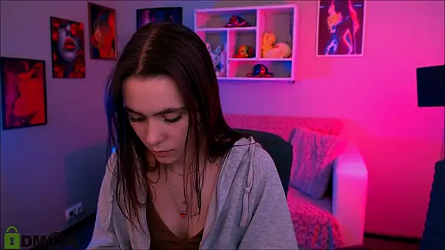 laurenmurrr online show from 04/25/26, 01:41