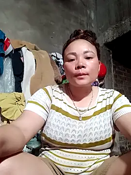 Snapshot of neyney110 chatting on 02/27/26, 10:59 neyney110 online show from 02/27/26, 10:59