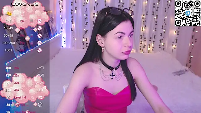 Stephanie Bloom online show from 02/04/26, 07:31