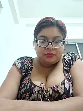 Snapshot of Elie_Hallway chatting on 02/22/26, 06:50 Elie Hallway online show from 02/22/26, 06:50