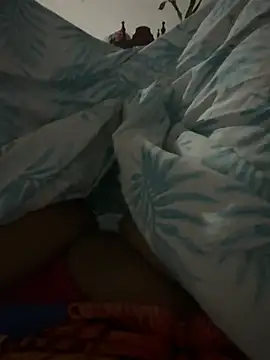 Snapshot of Manu_Manu05 chatting on 03/23/26, 12:25 Manu Manu05 online show from 03/23/26, 12:25