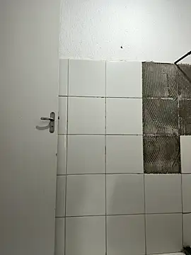 Snapshot of Manu_Manu05 chatting on 04/14/26, 07:09 Manu Manu05 online show from 04/14/26, 07:09