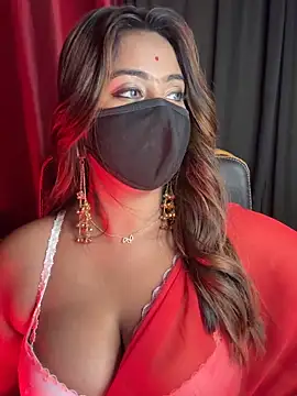 Snapshot of queen-panda chatting on 04/11/26, 07:18 queen-panda online show from 04/11/26, 07:18