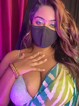 Snapshot of queen-panda chatting on 04/23/26, 04:42 queen-panda online show from 04/23/26, 04:42