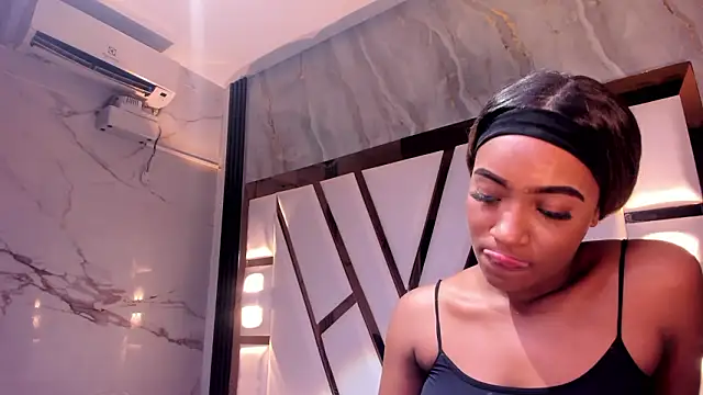 emii brown online show from 02/12/26, 01:55