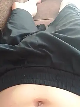 Snapshot of ONixCris chatting on 02/27/26, 08:53 ONixCris online show from 02/27/26, 08:53