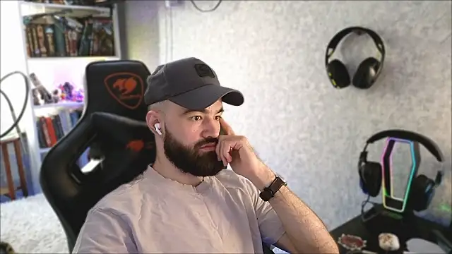  Mostly  online show from 03/11/26, 05:02