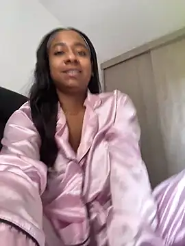 amara queen  online show from 07/13/26, 02:42