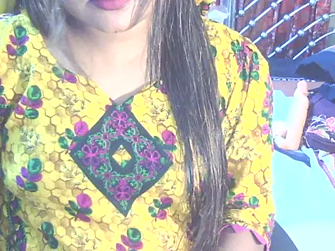 Snapshot of Nusrat_Faria chatting on 05/13/26, 12:35 Nusrat Faria online show from 05/13/26, 12:35