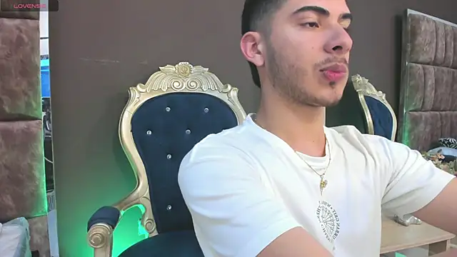 Apolo Gray online show from 03/03/26, 02:45