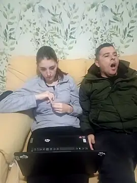 laparejaideal08 online show from 03/15/26, 07:20