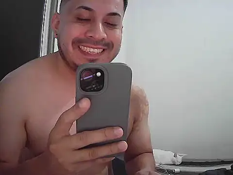 Snapshot of JonatanBail chatting on 02/22/26, 05:00 JonatanBail online show from 02/22/26, 05:00