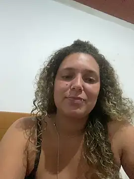 LoiraQuente69 online show from 05/08/26, 11:54