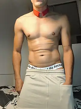 Snapshot of logan-31 chatting on 03/21/26, 05:23 logan-31 online show from 03/21/26, 05:23