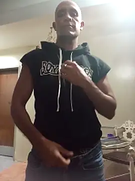 Snapshot of djmorenoo chatting on 02/18/26, 04:25 djmorenoo online show from 02/18/26, 04:25