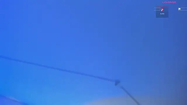 Snapshot of Yalezka_ chatting on 06/28/26, 04:18 Yalezka online show from 06/28/26, 04:18