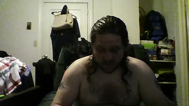 Snapshot of Demon2182 chatting on 02/20/26, 07:36 Demon2182 online show from 02/20/26, 07:36