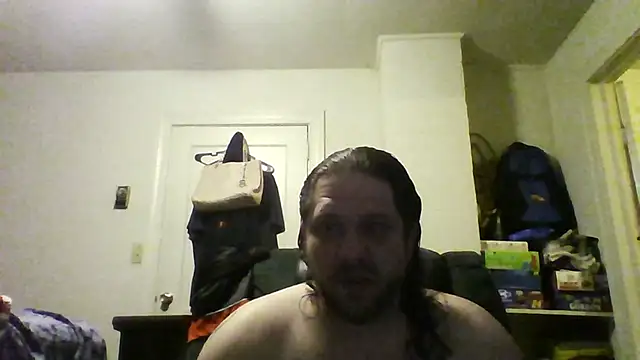 Snapshot of Demon2182 chatting on 02/21/26, 03:46 Demon2182 online show from 02/21/26, 03:46