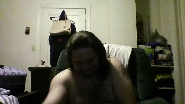 Snapshot of Demon2182 chatting on 02/25/26, 05:39 Demon2182 online show from 02/25/26, 05:39