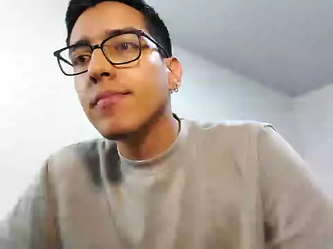 Snapshot of NickFin chatting on 03/03/26, 01:01 NickFin online show from 03/03/26, 01:01