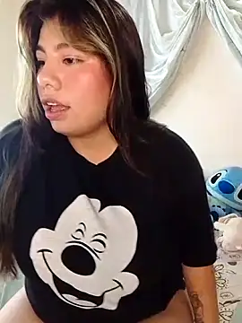 Snapshot of SakuraDoll7u7 chatting on 03/30/26, 07:59 SakuraDoll7u7 online show from 03/30/26, 07:59