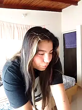 Snapshot of SakuraDoll7u7 chatting on 04/10/26, 01:38 SakuraDoll7u7 online show from 04/10/26, 01:38