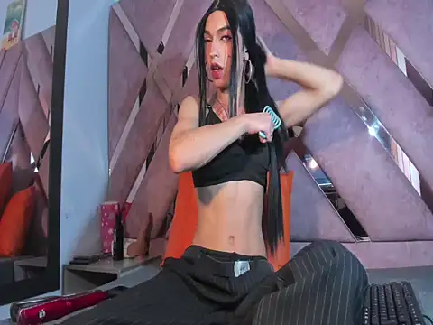 Snapshot of MeghanQueen__ chatting on 02/06/26, 04:17 MeghanQueen online show from 02/06/26, 04:17