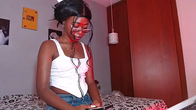 Snapshot of arianna_rossi11 chatting on 03/25/26, 01:39 arianna rossi11 online show from 03/25/26, 01:39