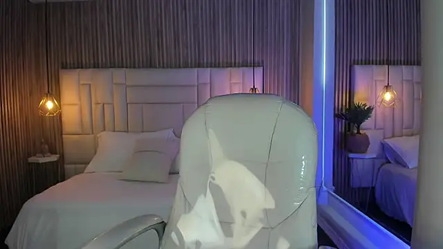 Ravenn21x online show from 02/24/26, 11:41