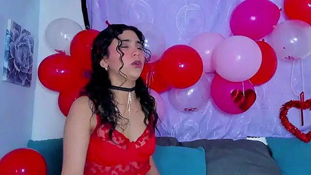 Snapshot of LunaLith chatting on 02/14/26, 04:48 LunaLith online show from 02/14/26, 04:48