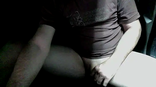 Snapshot of dollar_sub chatting on 04/11/26, 04:33 dollar sub online show from 04/11/26, 04:33