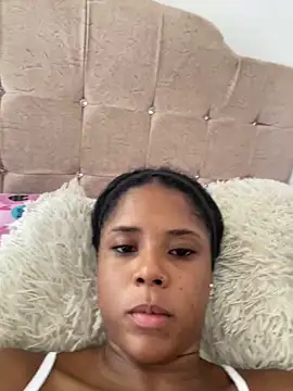 LIA PARKERR online show from 02/27/26, 05:57