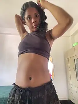 LIA PARKERR online show from 05/22/26, 06:46