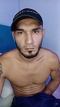 Snapshot of junior_men22 chatting on 03/25/26, 01:17 junior men22 online show from 03/25/26, 01:17