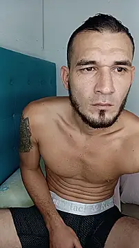 Snapshot of junior_men22 chatting on 04/11/26, 12:53 junior men22 online show from 04/11/26, 12:53