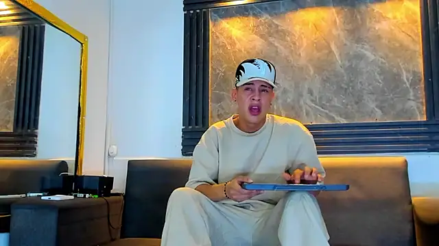 Dominic 26 online show from 03/01/26, 08:11