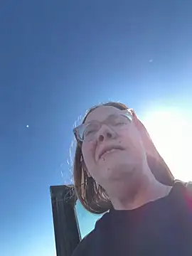 lickablelynn87 online show from 02/25/26, 03:32