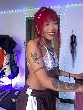 Snapshot of suky_pou chatting on 02/03/26, 04:12 suky pou online show from 02/03/26, 04:12