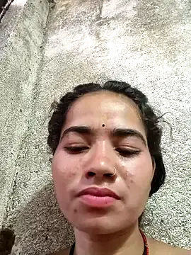 Snapshot of Sonali_Bendre chatting on 04/01/26, 09:32 Sonali Bendre online show from 04/01/26, 09:32