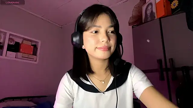 ConstancePorrini online show from 02/03/26, 03:28